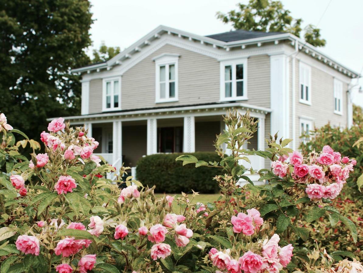 Evangeline Inn & Motel Grand pré Extérieur photo