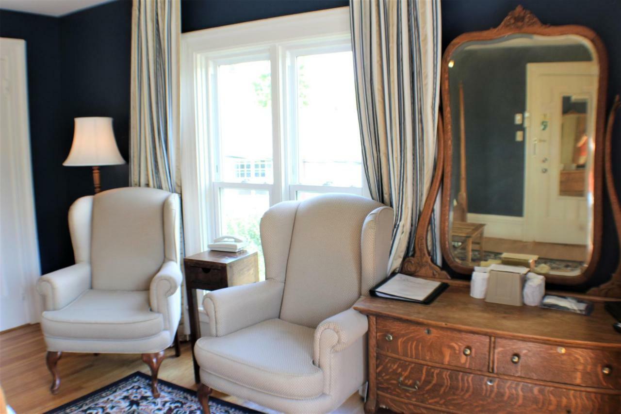 Evangeline Inn & Motel Grand pré Extérieur photo