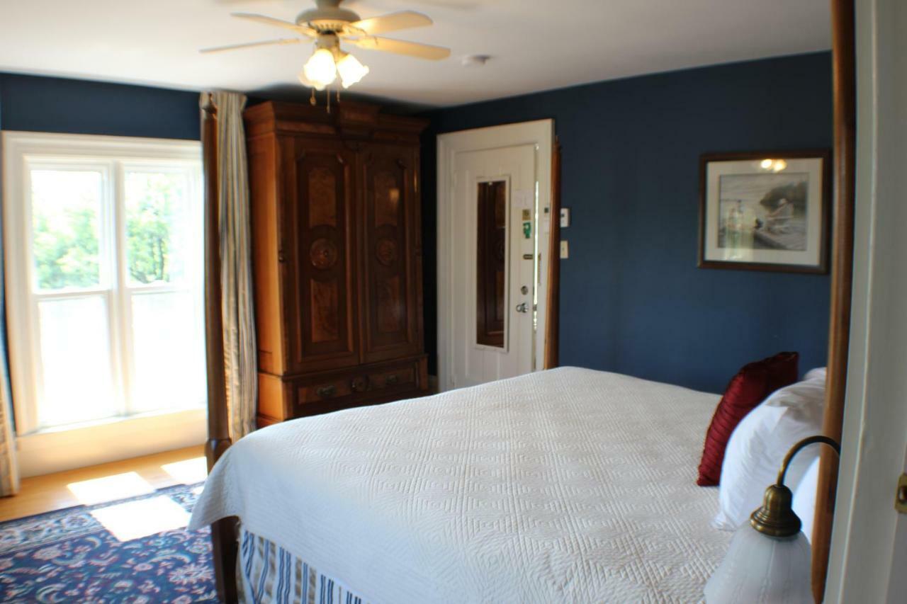 Evangeline Inn & Motel Grand pré Extérieur photo