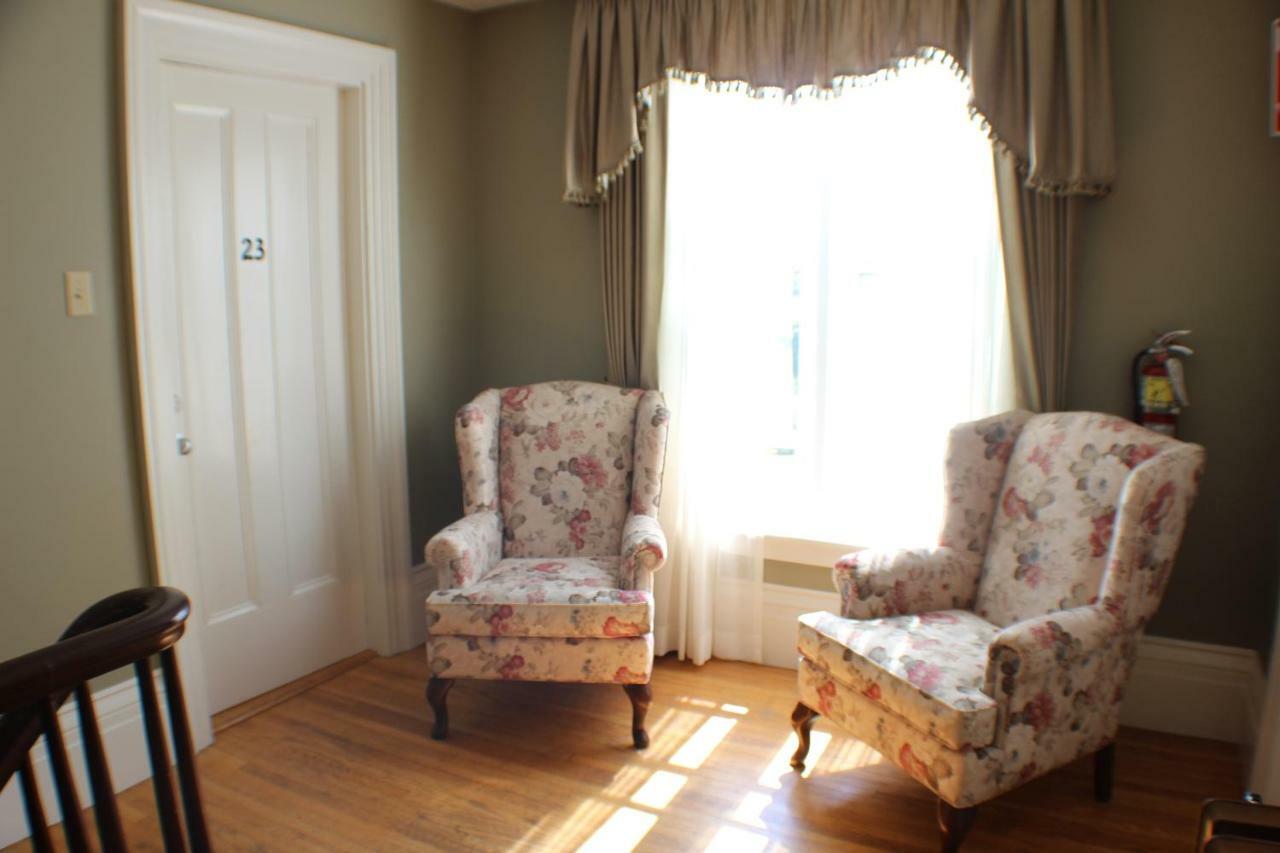Evangeline Inn & Motel Grand pré Extérieur photo