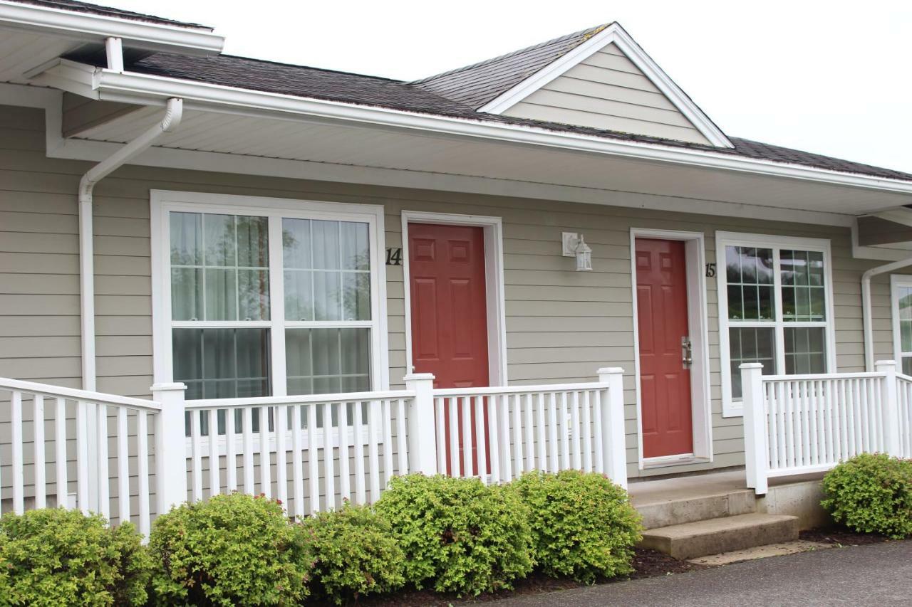 Evangeline Inn & Motel Grand pré Extérieur photo